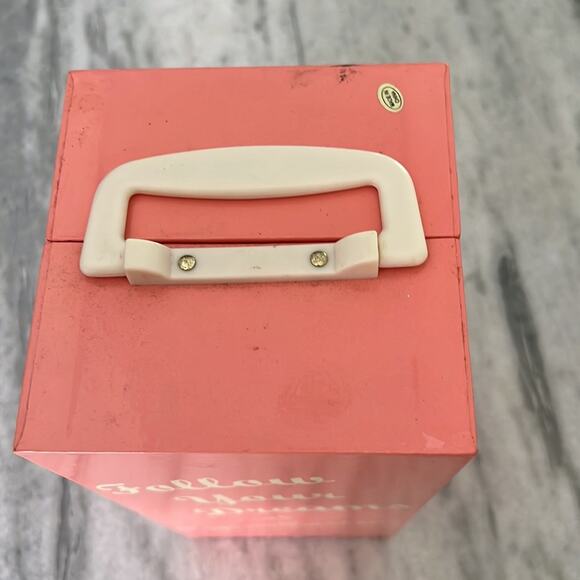 Vintage Cypress Gardens Florida Collectible Doll Dresses Accessories, & Case - Picture 13 of 13